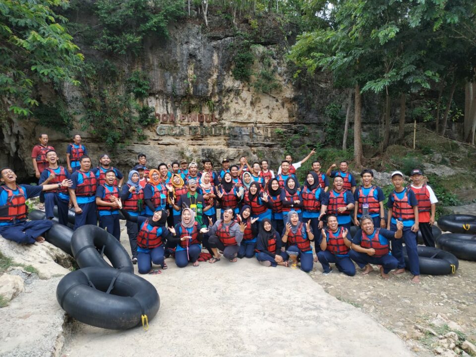 Outbound Bersama Kesbangpol dan Relawan Anti Narkoba BNNK Bantul