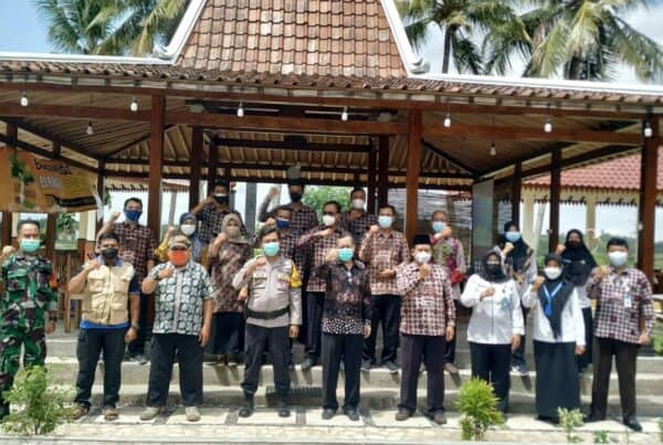 INTERVENSI KETAHANAN KELUARGA BERBASIS SUMBER DAYA PEMBANGUNAN DESA